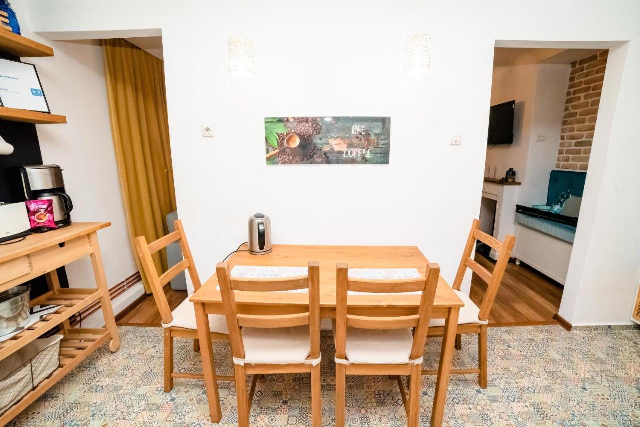 Blue Apartment ทิมิชัวรา ภายนอก รูปภาพ